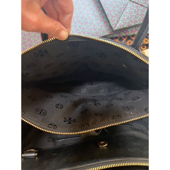RARE!! Authentic Black Leather Tory Burch Pricella Shoulder Bag / Tote with Deta - Picture 13 of 15
